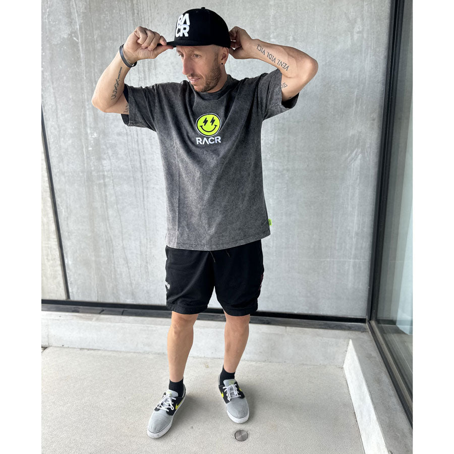 tshirt_cotone_girocollo_unisex_indossata tshirt_cotone_girocollo_unisex_indossata