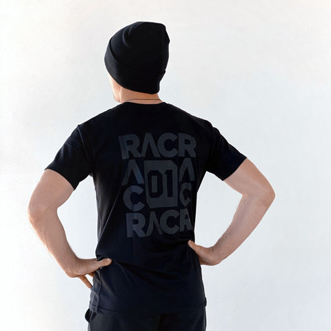 tshirt_cotone_girocollo_unisex_indossata tshirt_cotone_girocollo_unisex_indossata