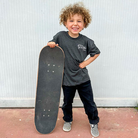 maglia_cotone_girocollo_indossata_bambino