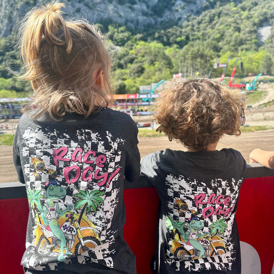 maglia_cotone_girocollo_bambino_indossata